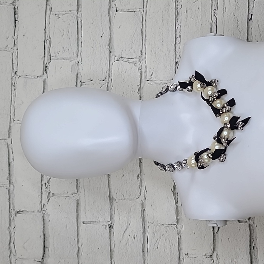 Ann Taylor Chunky Pearl/Rhinestone Black Ribbon Statement Bib Collar Necklace